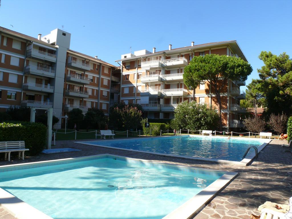Residence Gardenia Lignano Sabbiadoro Szoba fotó