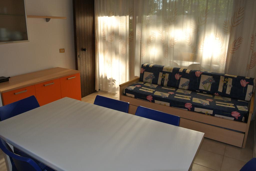 Residence Gardenia Lignano Sabbiadoro Kültér fotó