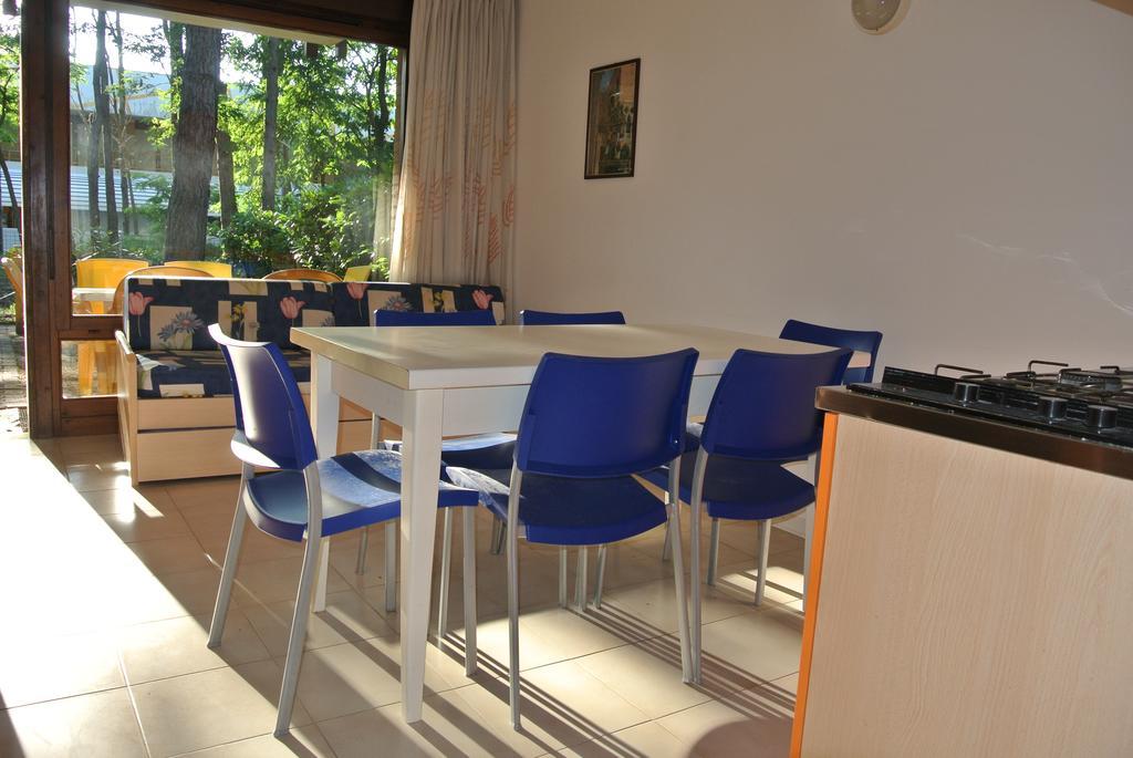 Residence Gardenia Lignano Sabbiadoro Kültér fotó